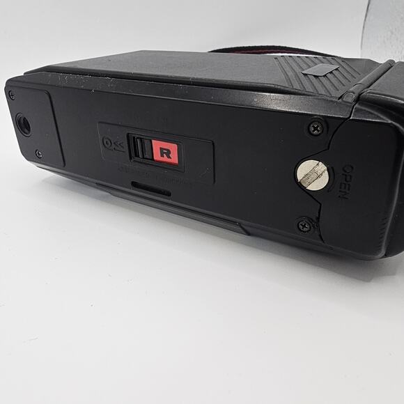 Yashica Kyocera L AF Date DX 35mm Point & Shoot 35mm Film Camera Japan - Picture 5 of 11